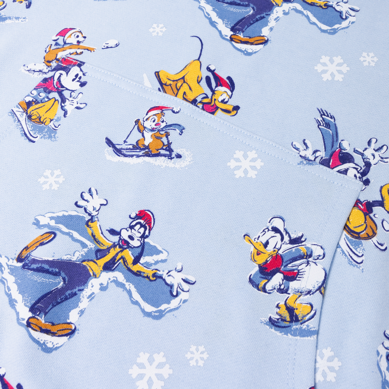 WDHD0063-LFDISNEYMICKEYANDFRIENDSWINTERWONDERLANDHOODIE00003-5.png